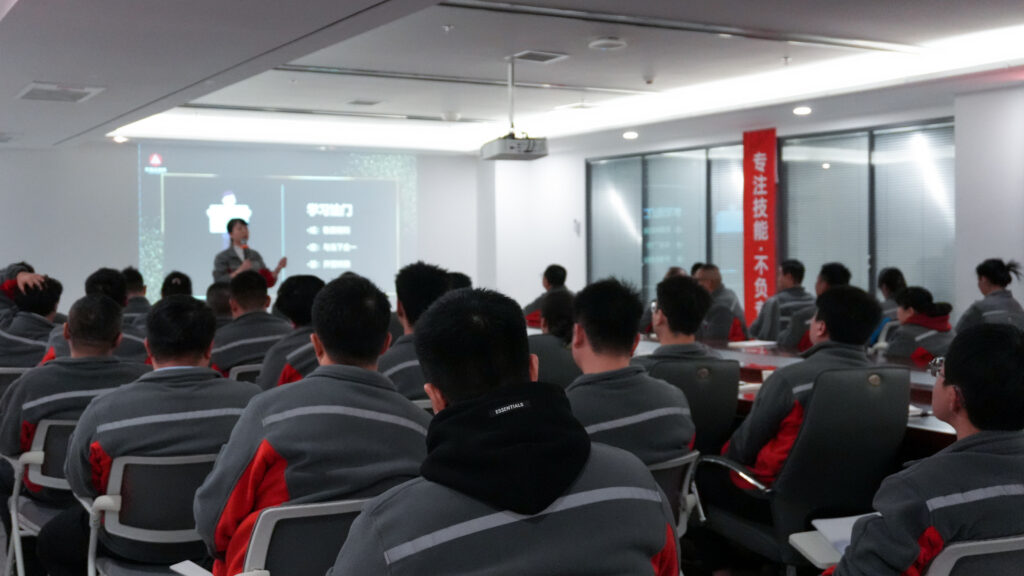 利来官网物流2025年度管理培训班启动：开启物流人才进阶之旅